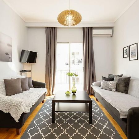 Upscale And Spacious 3Br Home Thessaloniki Exterior photo